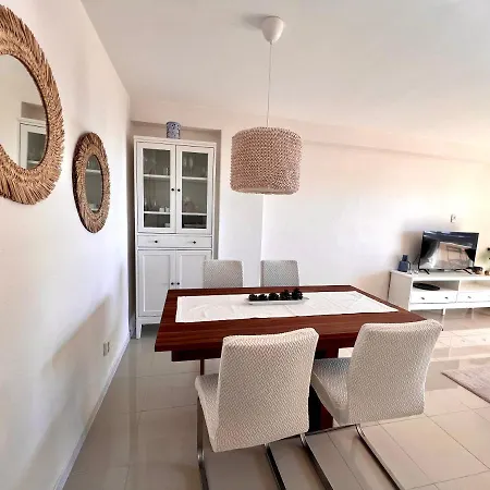 شقة 2-bed With Sea And Views Near Spain ماربيا